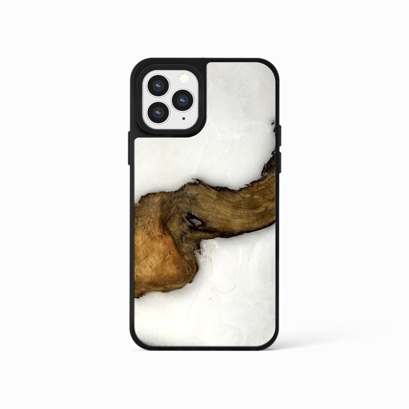 iPhone 13/14/15/16 epoxy wooden resin phone case - White V - เคส/ซองมือถือ - ไม้ ขาว