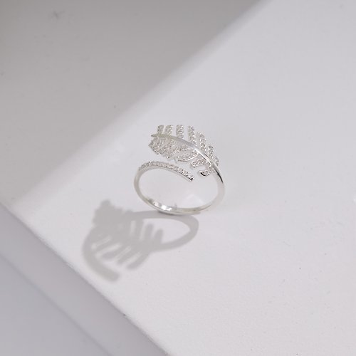 norwajewelry 【Gift box】925 Sterling Silver CZ Grand Olive Diamond Ring