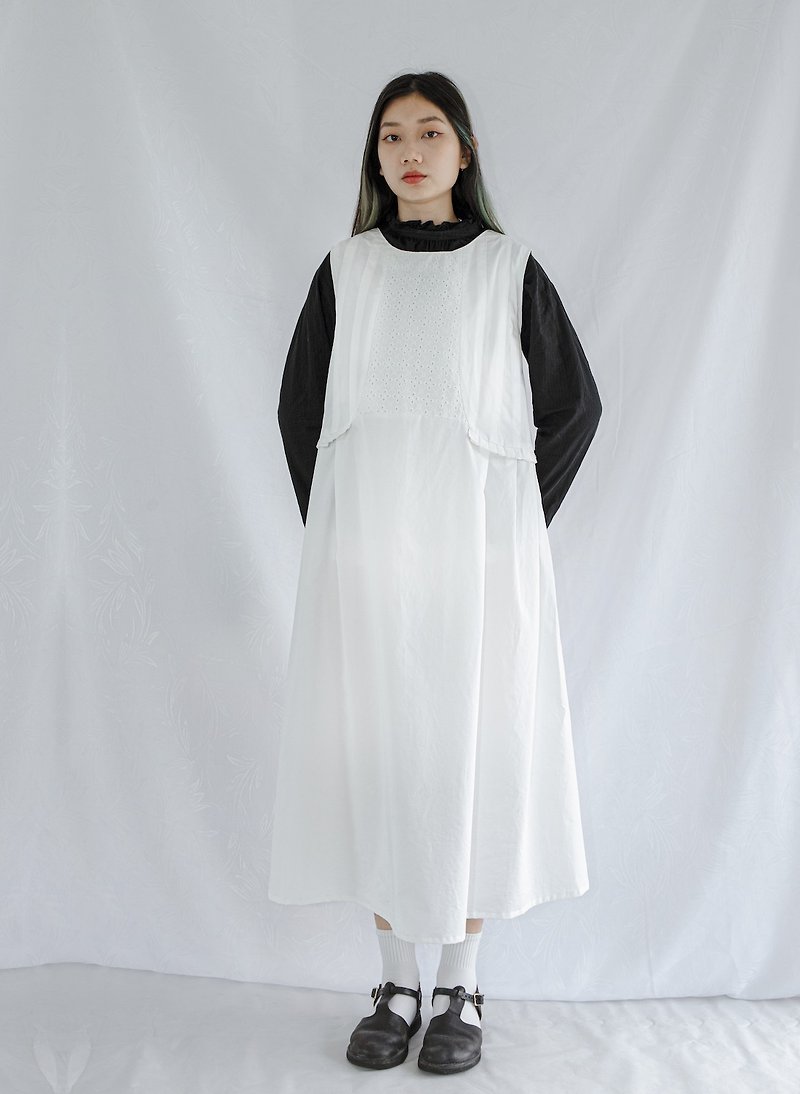 ハンドメイドのリバーシブルパッチワークドレス - ワンピース - コットン・麻 ホワイト