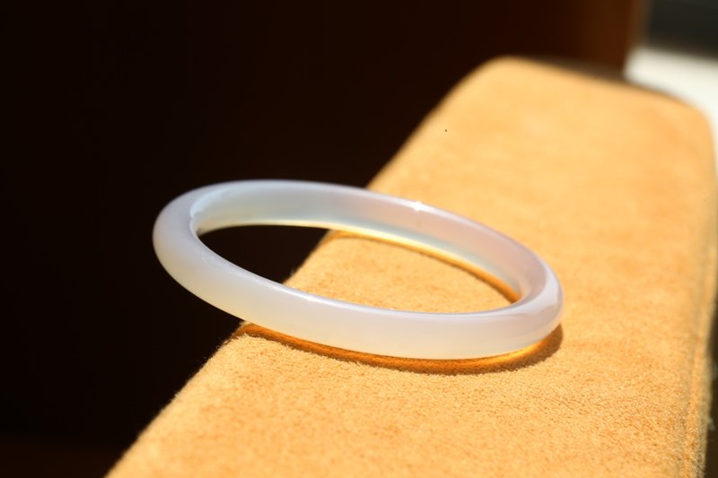 【手鐲】圈口59/招財•好運•綿年/手鐲手環手鏈/天然瑪瑙禮物 - 手鍊/手環 - 玉石 透明