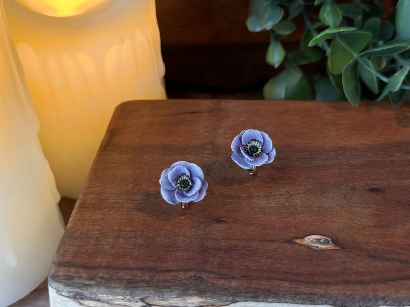 白頭翁花 乾燥紫色 可調式耳夾 TzuTing - 耳環/耳夾 - 陶 紫色