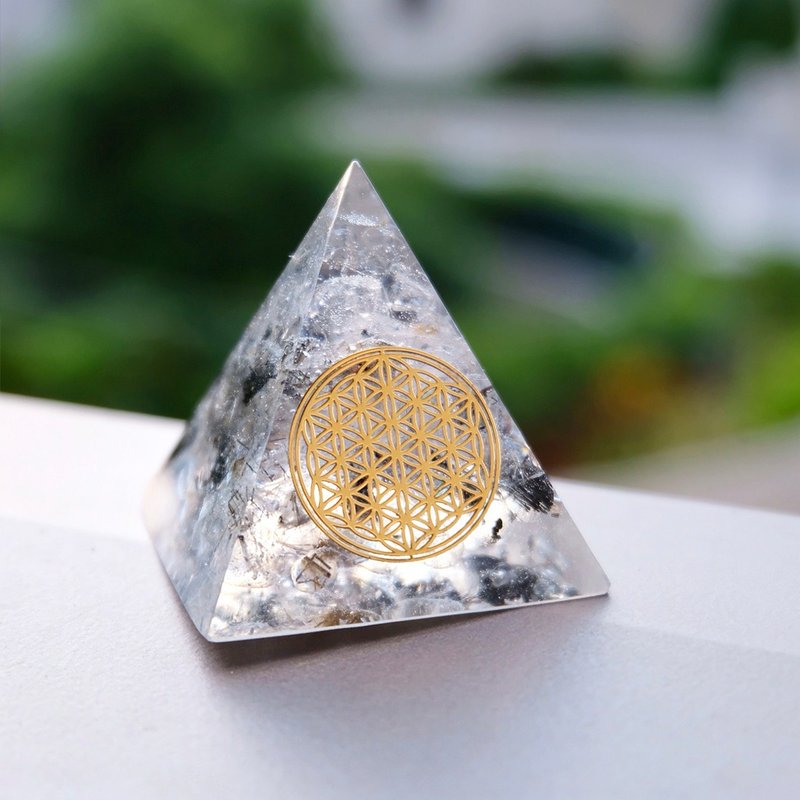 【黑髮晶】奧根能量塔Orgonite (6cm/5cm/4cm) - 擺飾/家飾品 - 水晶 