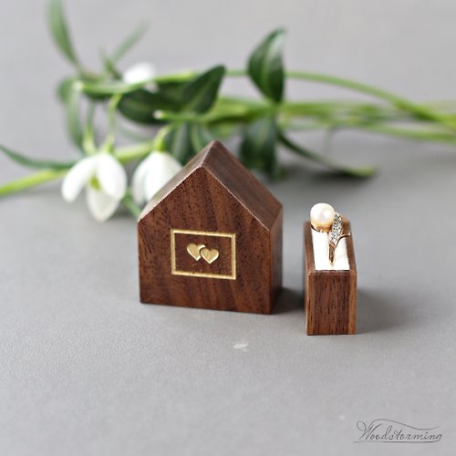 Woodstorming Slim house proposal ring box with gold color hearts, pocket size engagement box