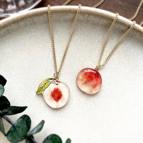 Little brilliant days Tea and Fruit Peach necklace 白桃ネックレス