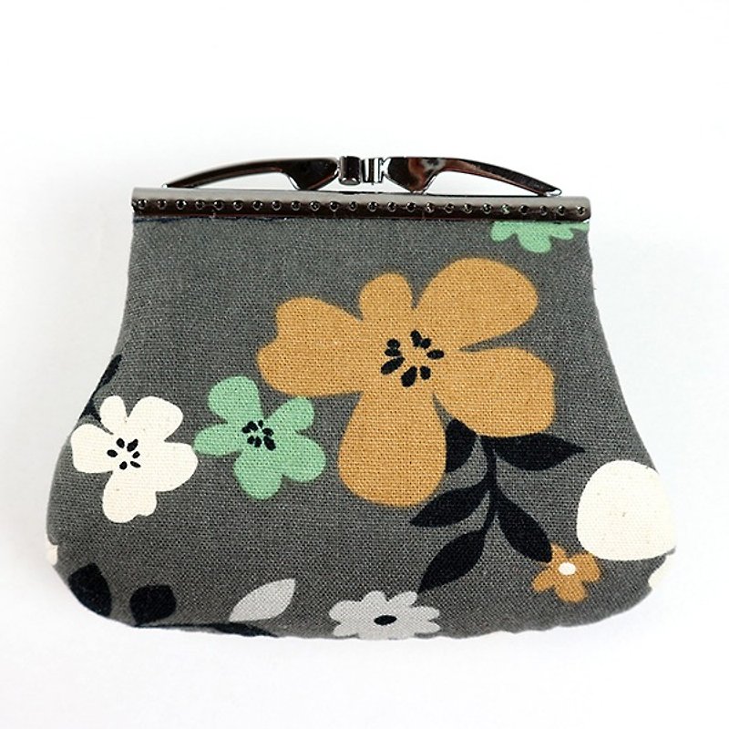 Mouth gold bag clutch purse small things bag - Retro Flower (dark coffee) - กระเป๋าใส่เหรียญ - ผ้าฝ้าย/ผ้าลินิน สีนำ้ตาล