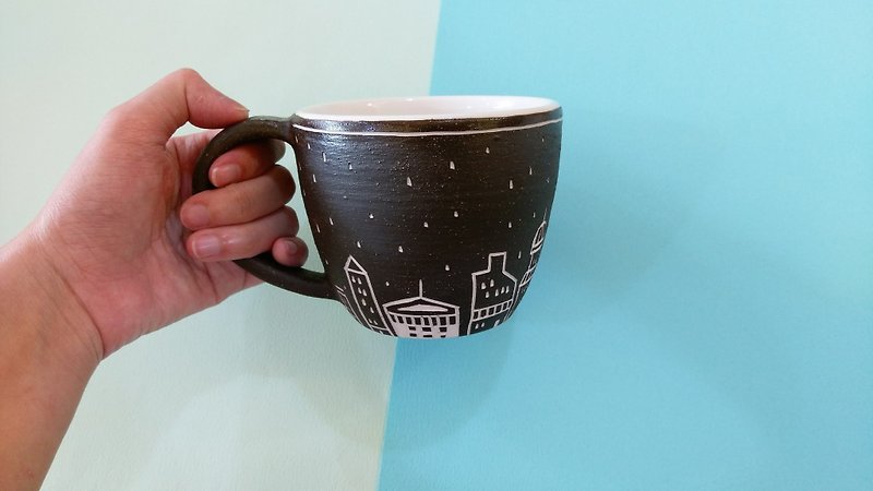  手拉坯 刻刻系列 初雪 馬克杯  340c.c - 咖啡杯 - 瓷 多色