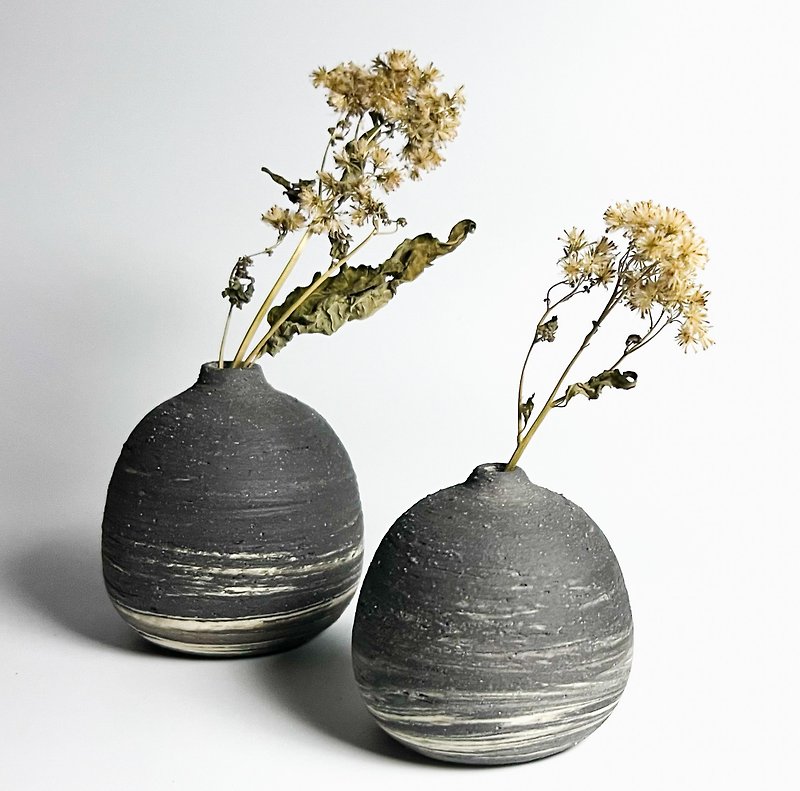 黑白雲石紋陶瓷小花瓶 - 花瓶/陶器 - 陶 黑色