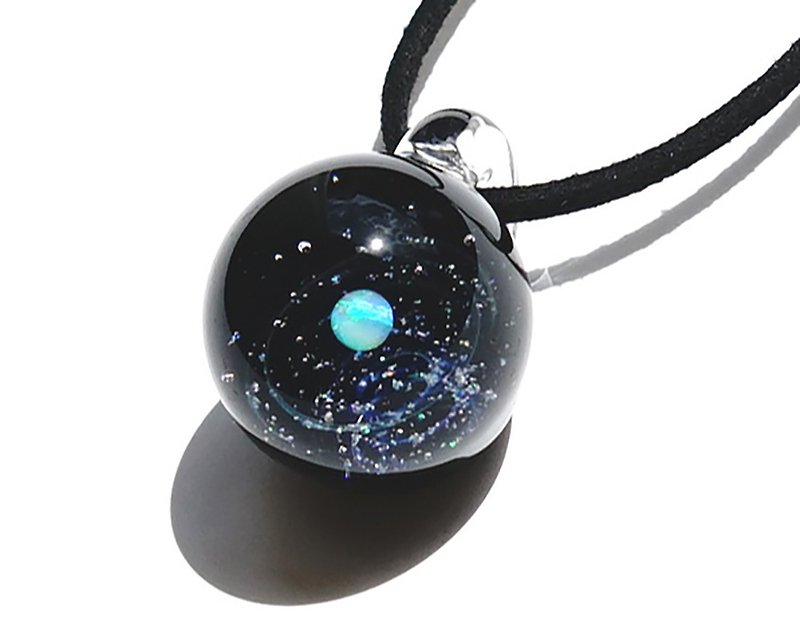 The world of stardust. White opal, opal cluster entered ver2 glittering glass pendant Space star planet - Necklaces - Glass Blue