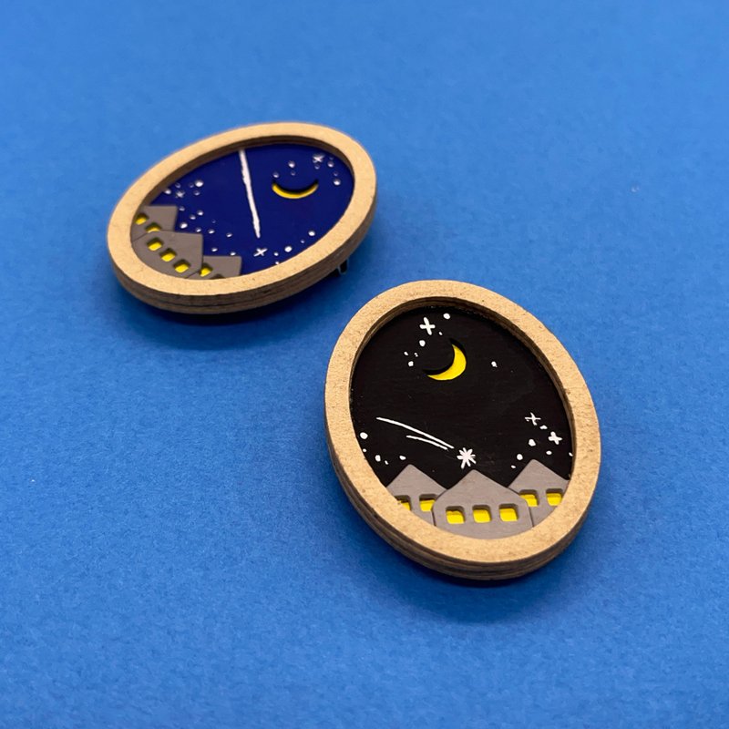 紙でできた 窓から見える風景ブローチ 三日月の夜 - 胸針 - 紙 