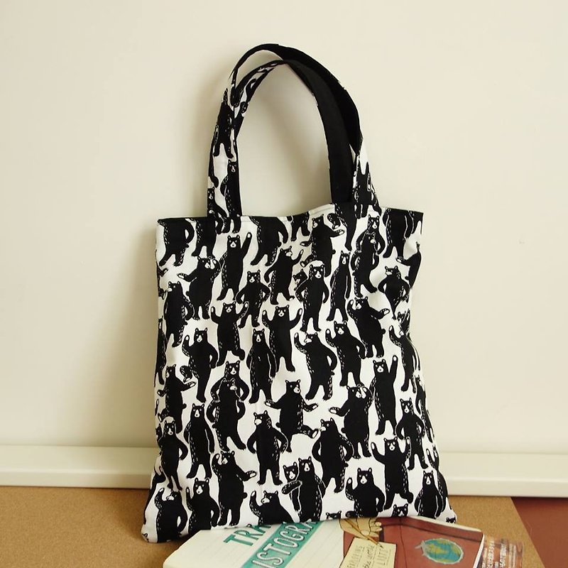 say hello black bear handbag - Messenger Bags & Sling Bags - Cotton & Hemp 
