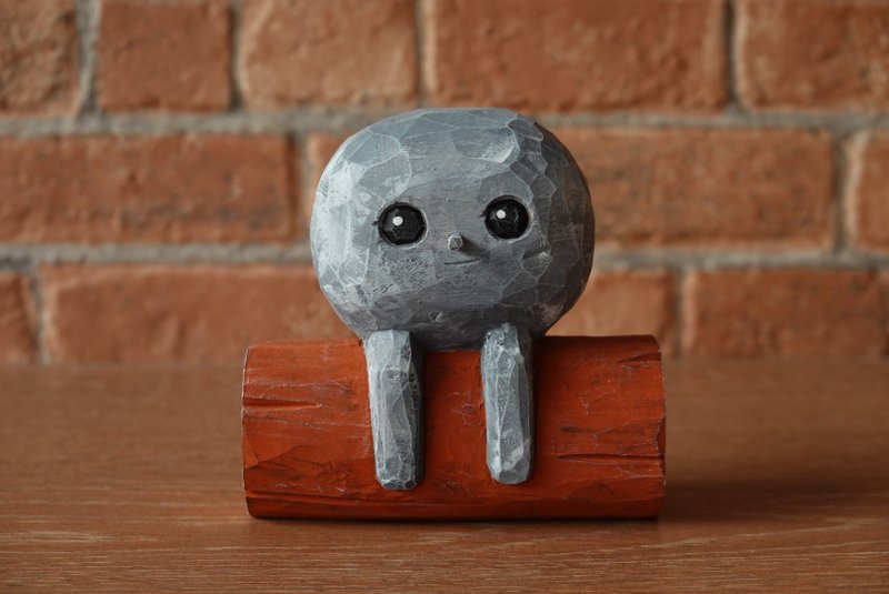 Rock and log - 公仔/玩偶 - 木頭 灰色