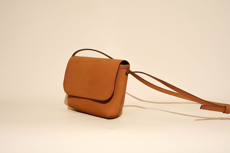 [New Series] Shoulder bag customized lettering - Messenger Bags & Sling Bags - Genuine Leather Orange