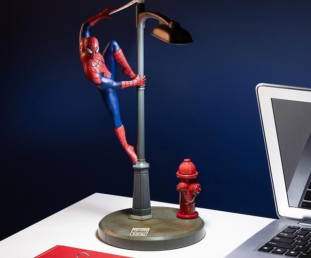 製品のおすすめ - 公式認定ノスタルジックな 2-in-1 3D スパイダーマン モデル、USB 電源ランプ付き - ショップ Paladone UK  照明・ランプ - Pinkoi