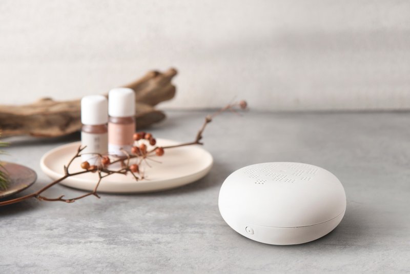 白玉行動香氛機 精油香氛擴香 - 香氛/精油/擴香 - 環保材質 