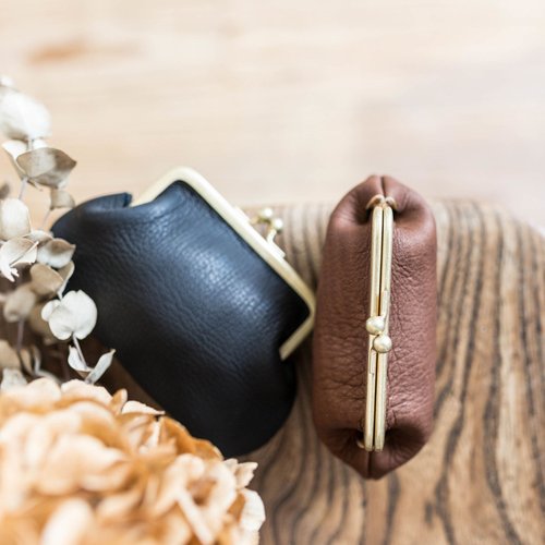 大人の鹿革がま口財布 / チョコ - ショップ Leather Brand +K 財布