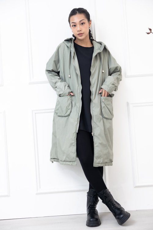 Meya 編縫編織 連帽長版風衣外套 軍綠色
