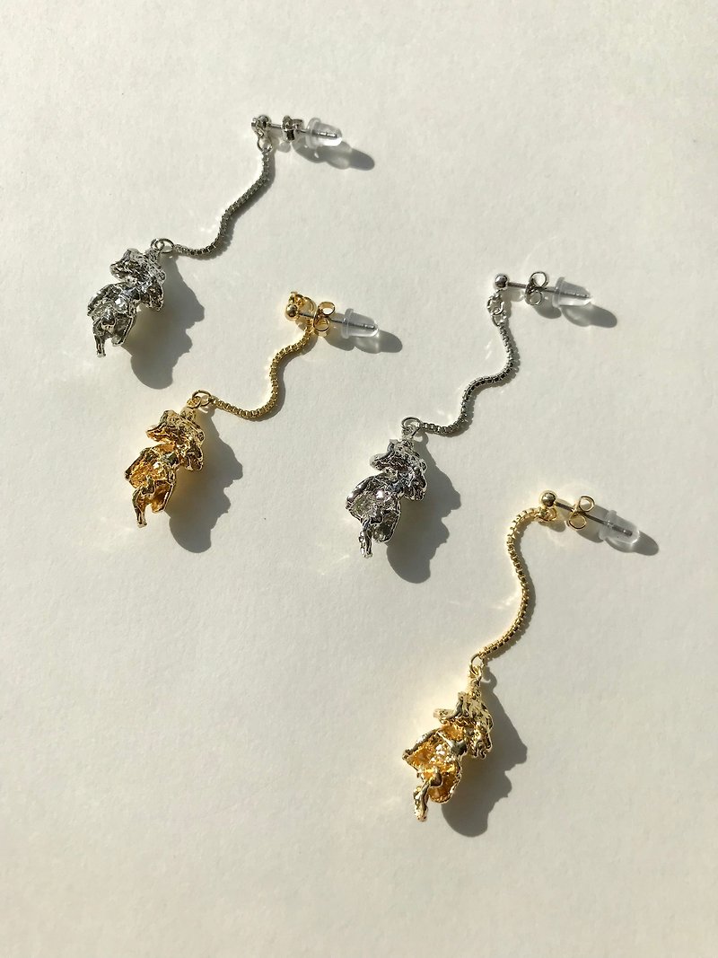 Nerida Collection Mira Drop Earring Flower Tide Drop Earrings - Earrings & Clip-ons - Other Metals 