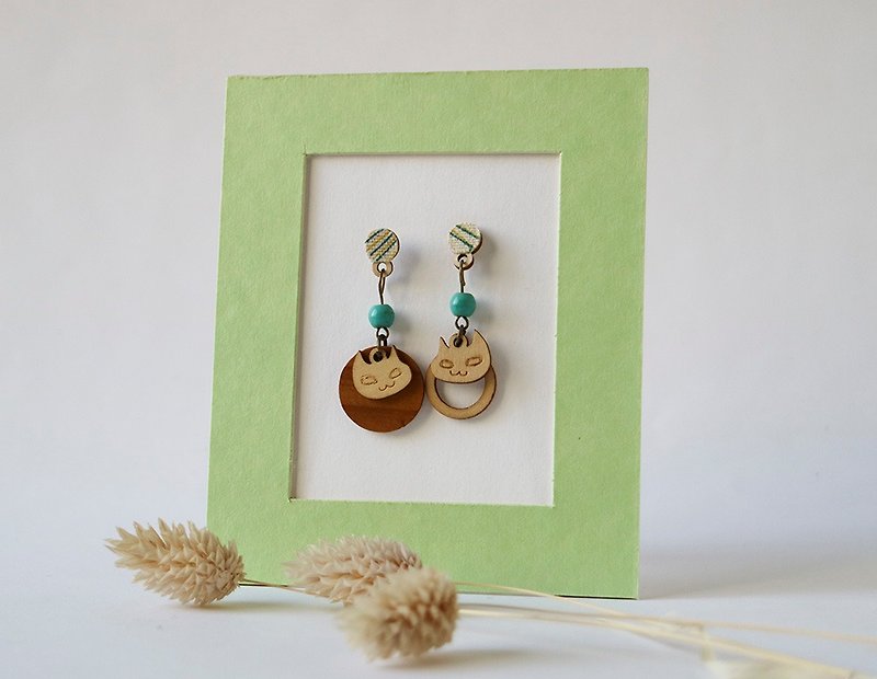 Asymmetric Cat Earrings - Ear Pins - Earrings & Clip-ons - Wood Green