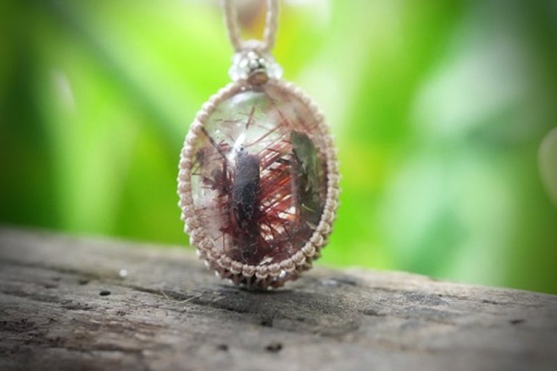 Red Needle Red Rutilated Quartz Macrame Necklace 1809 - สร้อยคอ - เครื่องเพชรพลอย 