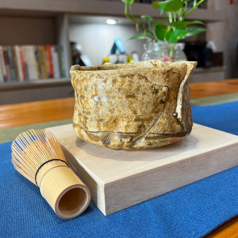 台灣陶藝大師蘇秉康 - 志野燒茶碗(包窯作品) - 碗 - 陶 咖啡色