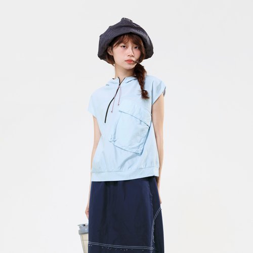 And by tan&luciana 歪歪斜斜拉鍊連帽針織上衣