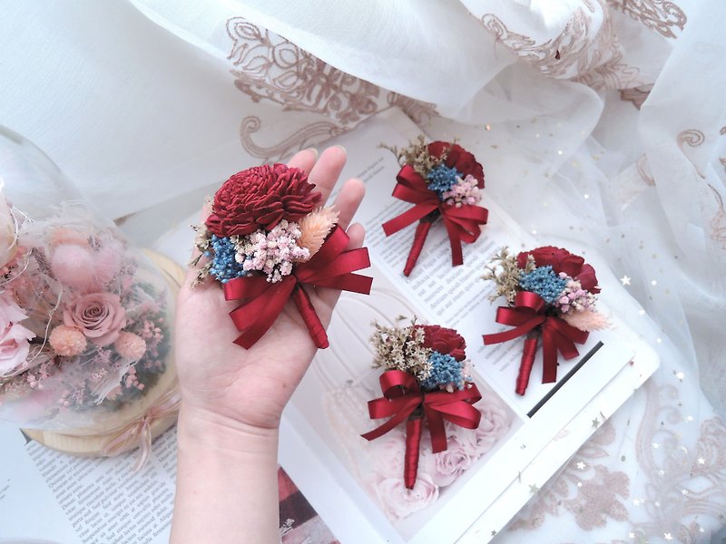[Beautiful Attachment] Dry Flower Host Wedding Corsage/Taipei Market Delivery/Wedding Corsage/Customized - เข็มกลัด/ข้อมือดอกไม้ - พืช/ดอกไม้ สีแดง