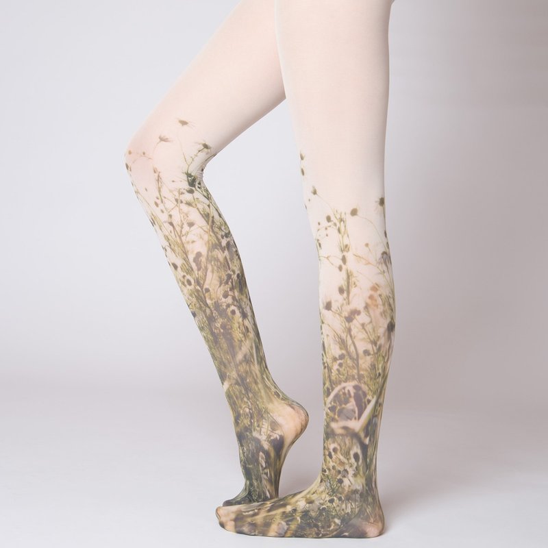 Green meadow pantyhose with wild flower photo, nature spring summer outfit - 內搭褲/緊身褲 - 尼龍 白色