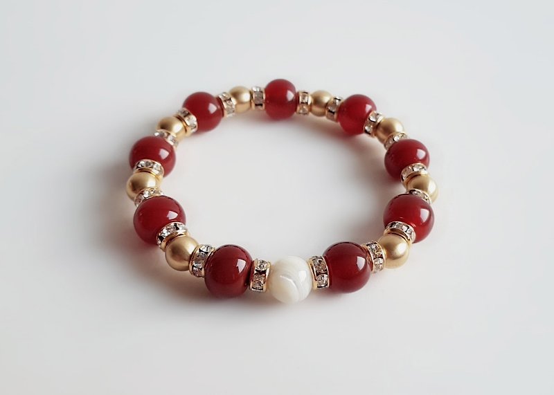 ubilee Jubilee natural ore red agate 砗 磲 brass ‧ bracelet - Bracelets - Gemstone Red