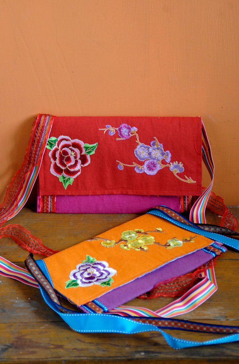 Embroidery Flower Hand Bag - Clutch Bags - Thread Multicolor