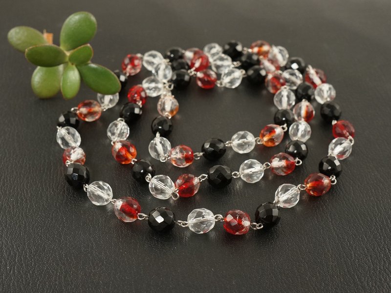 Ruby Red Czech Glass Necklace Clear Cherry Red Long Beaded Necklace Jewelry Gift - สร้อยคอ - แก้ว สีแดง