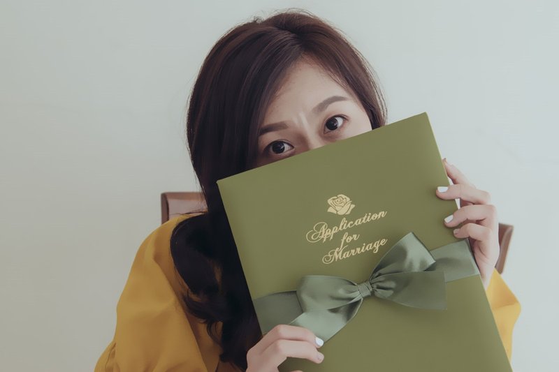 【Fast Shipping】Marriage Book About Set Set Marriage Book About Marriage Certificate Frog Prince Bronzing Edition - Marriage Contracts - Silk Green