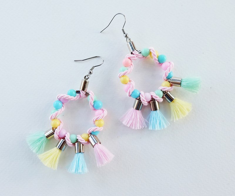 Pastel circle earrings with pastel tassels - Earrings & Clip-ons - Other Materials Multicolor