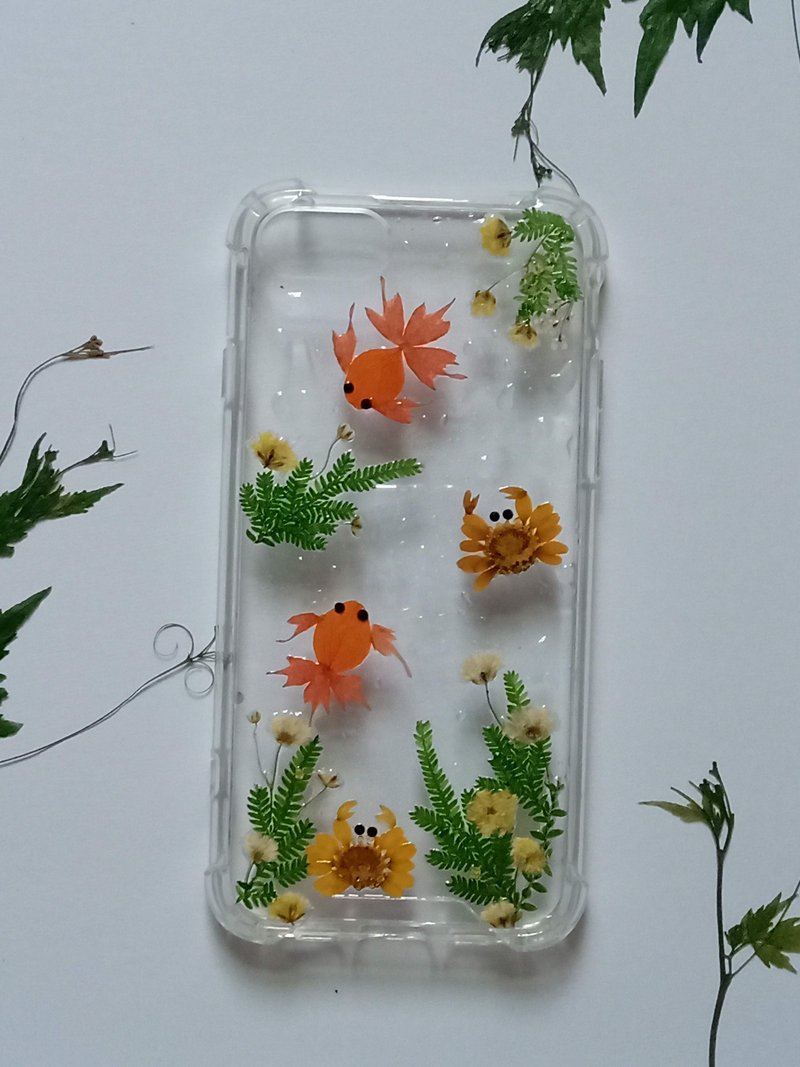 顧客限定注文 Mimi Kwan、iPhone SE3 2022 - スマホケース・カバー - プラスチック 多色