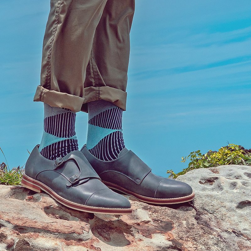 Men's Socks - Bermuda Triangle - British Design for the Modern Gentleman - ถุงเท้า - ผ้าฝ้าย/ผ้าลินิน สีเทา