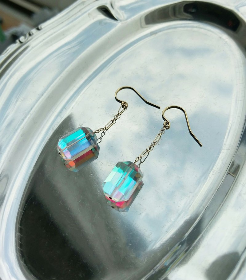 Mystic Rainbow Quartz Earrings - ต่างหู - เครื่องเพชรพลอย 