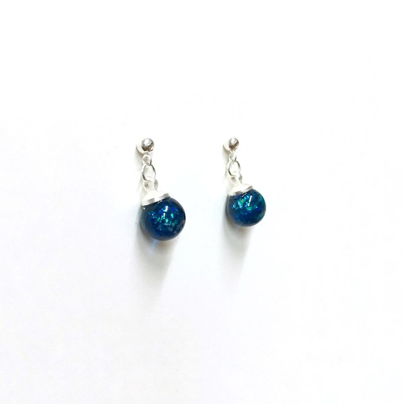 [Ruosang] [Twilight] Star Screen II. Japanese resin Gemstone. s925 sterling silver stud earrings. Simple style. Earrings/Earrings/ Clip-On - ต่างหู - วัสดุอื่นๆ สีน้ำเงิน