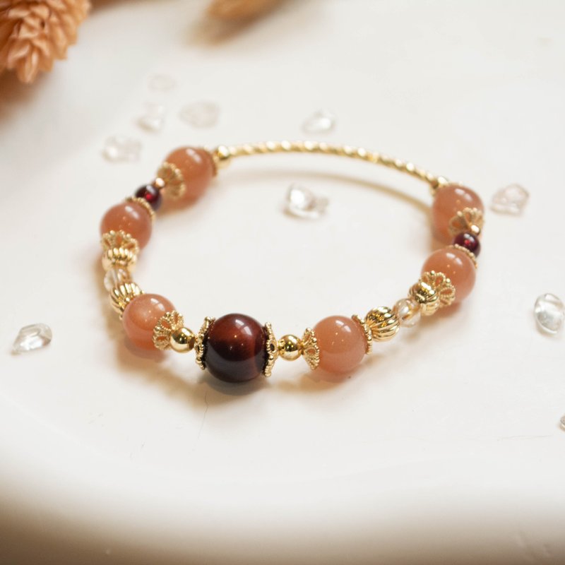 The Afterglow of the Sunset Red Stone Stone Blonde Crystal 14K Gold Pack - Bracelets - Jade 