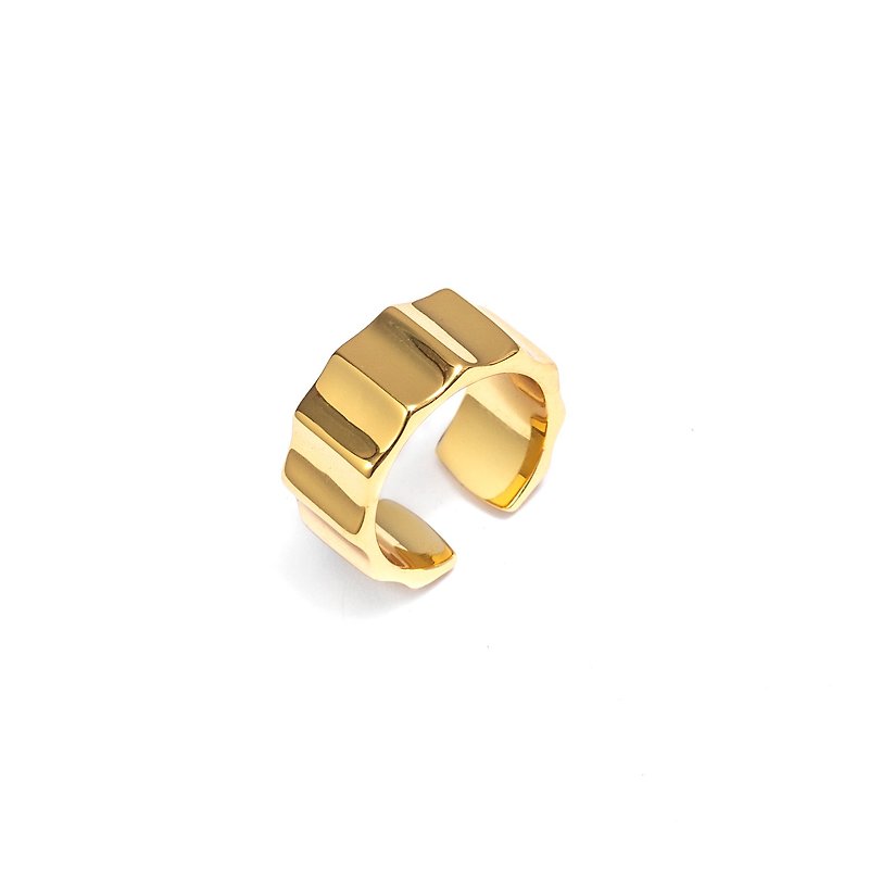 Geometric sea undulating ring (bright gold)