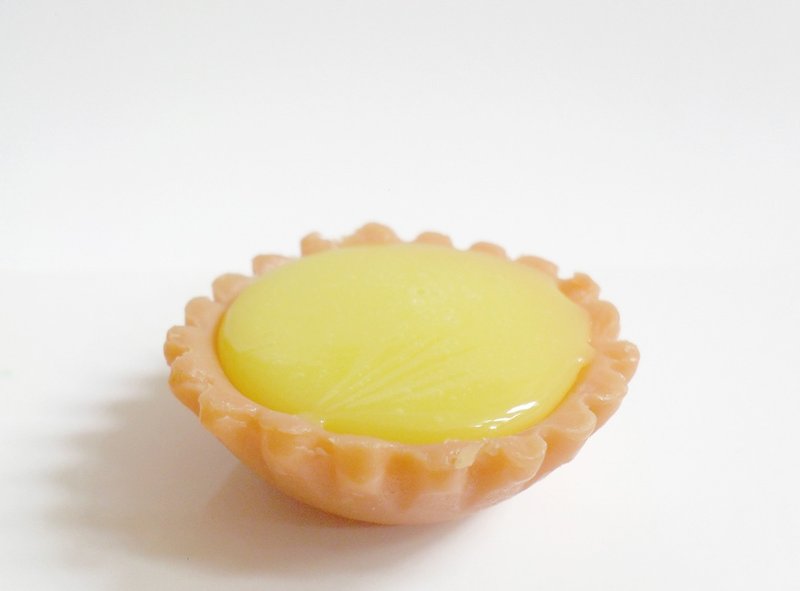 Egg tarts charcoal handmade soap (3 capsules) - Soap - Other Materials Yellow