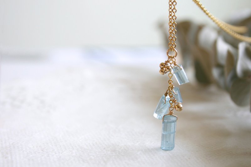 Brave Dream Chasing Sea Sapphire Necklace Custom Length Transparent Gem - Necklaces - Gemstone Blue
