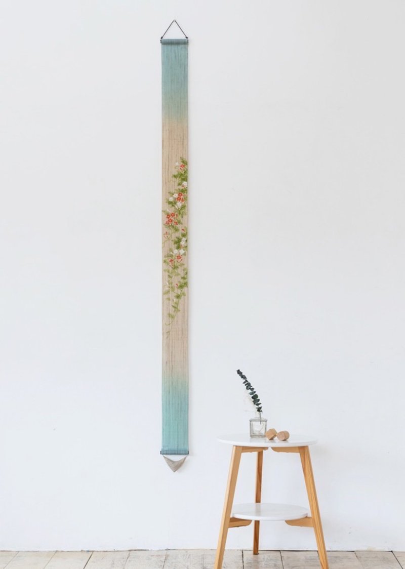 Kyoto Hand-Painted Fine Linen Tapestry - Tsuru-Matsu - ของวางตกแต่ง - ผ้าฝ้าย/ผ้าลินิน 