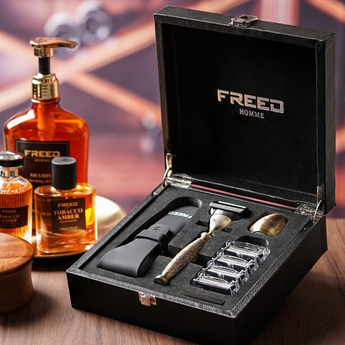 FREED 【FREED】尊爵四件組刮鬍刀禮盒-仿古銅蝕刻雕花 現貨 客製化刻字