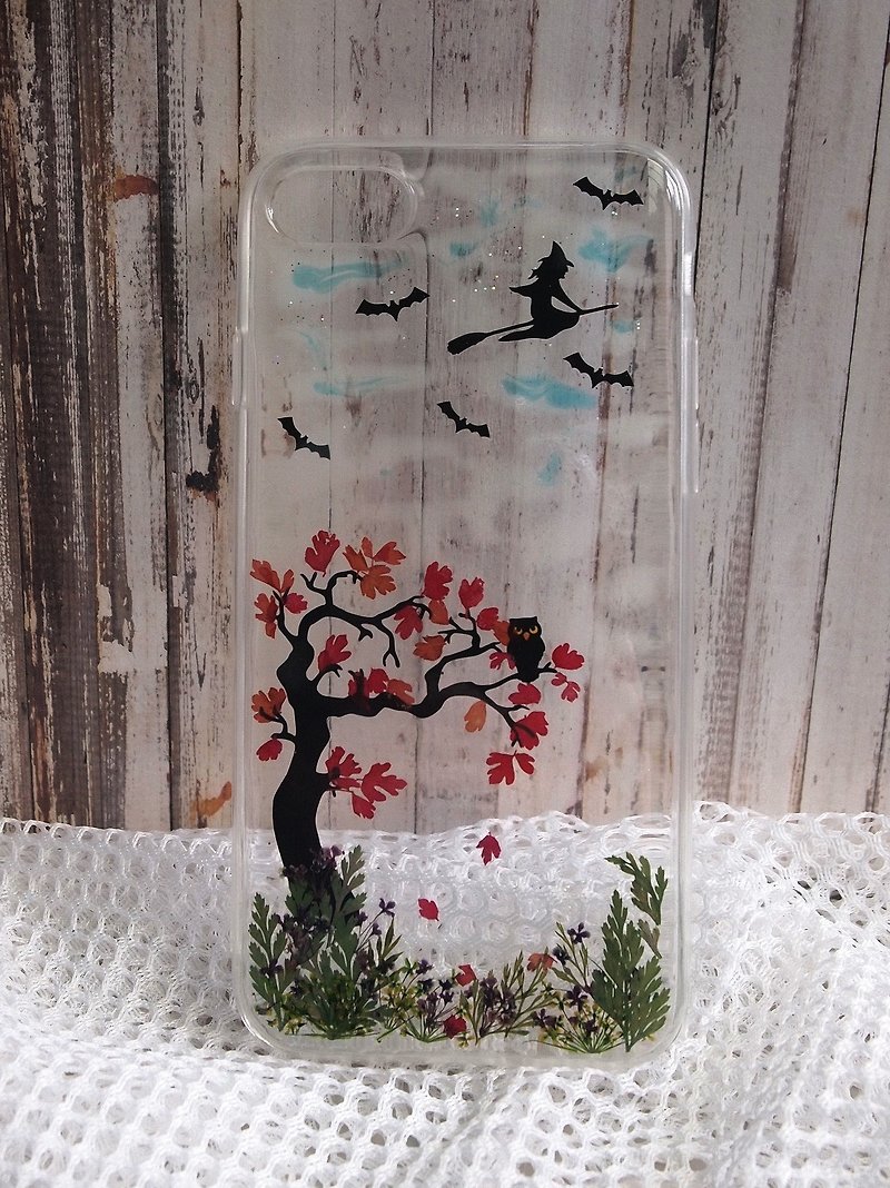 Handmade phone case, Pressed flowers phone case, Flying little witch - เคส/ซองมือถือ - พลาสติก 