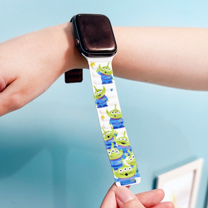 【新品上架】三眼系列for Apple Watch 磁吸錶帶 - 錶帶 - 其他材質 綠色