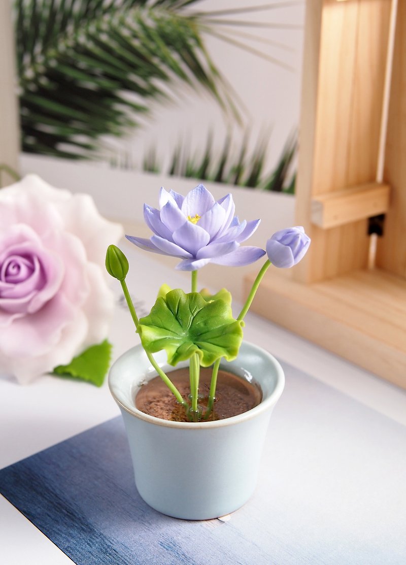 Cold porcelain soil/clay flower art - small potted lotus - Plants - Clay Purple