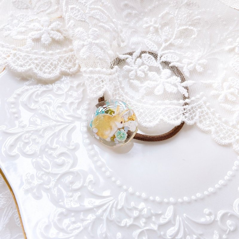 Kumayankee聯乘Periwinkle Accessories 春日兔子髮圈 日本花材 - 髮夾/髮圈 - 其他材質 多色