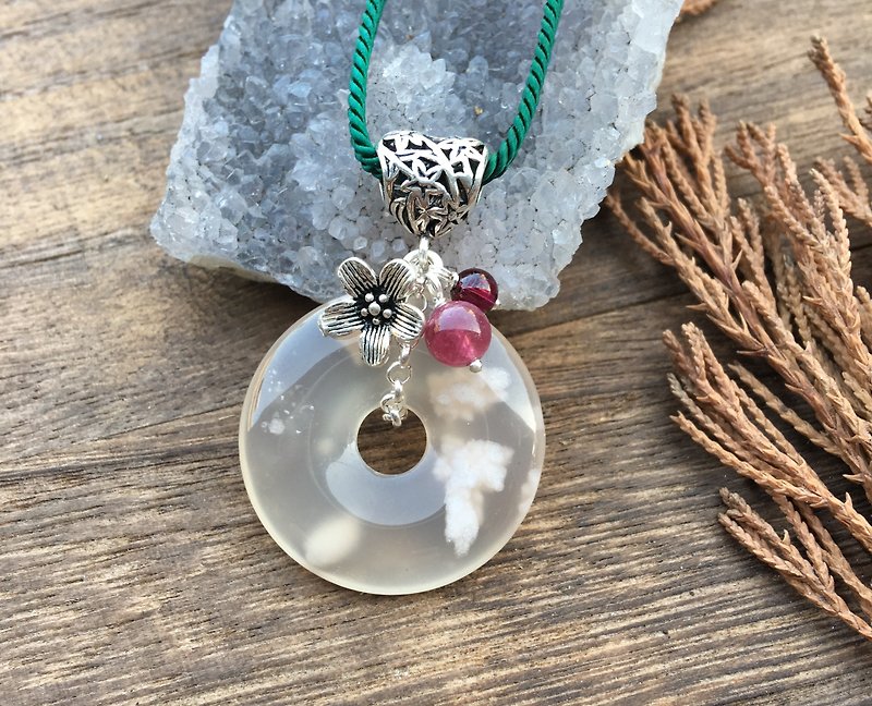 Cherry blossom agate safe buckle silver pendant / red urchin tourmaline / single piece - สร้อยคอ - เครื่องเพชรพลอย สึชมพู