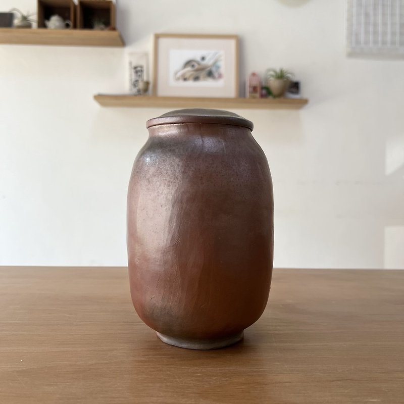 Ochre wood fired pottery handmade tea warehouse tea can - Teapots & Teacups - Pottery Brown