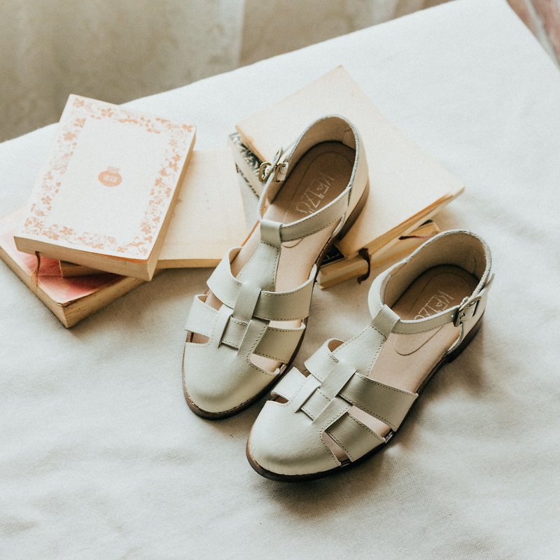 Handmade woven cowhide sandals | Off-white | Taiwanese handmade shoes MIT - Sandals - Genuine Leather White
