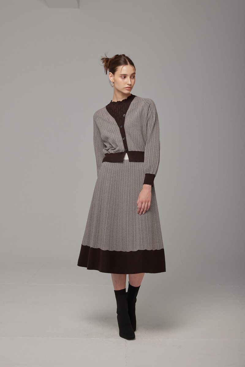 直紋配色後衩長裙_咖 (22W2SK01) - 裙子/長裙 - 棉．麻 